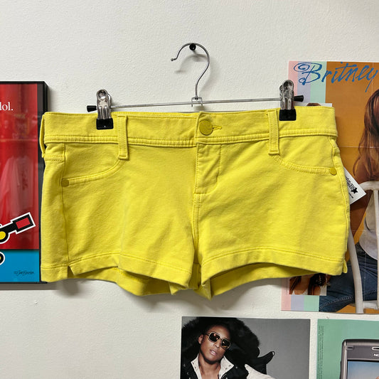 VANILLA STAR Y2K MICRO SHORTS