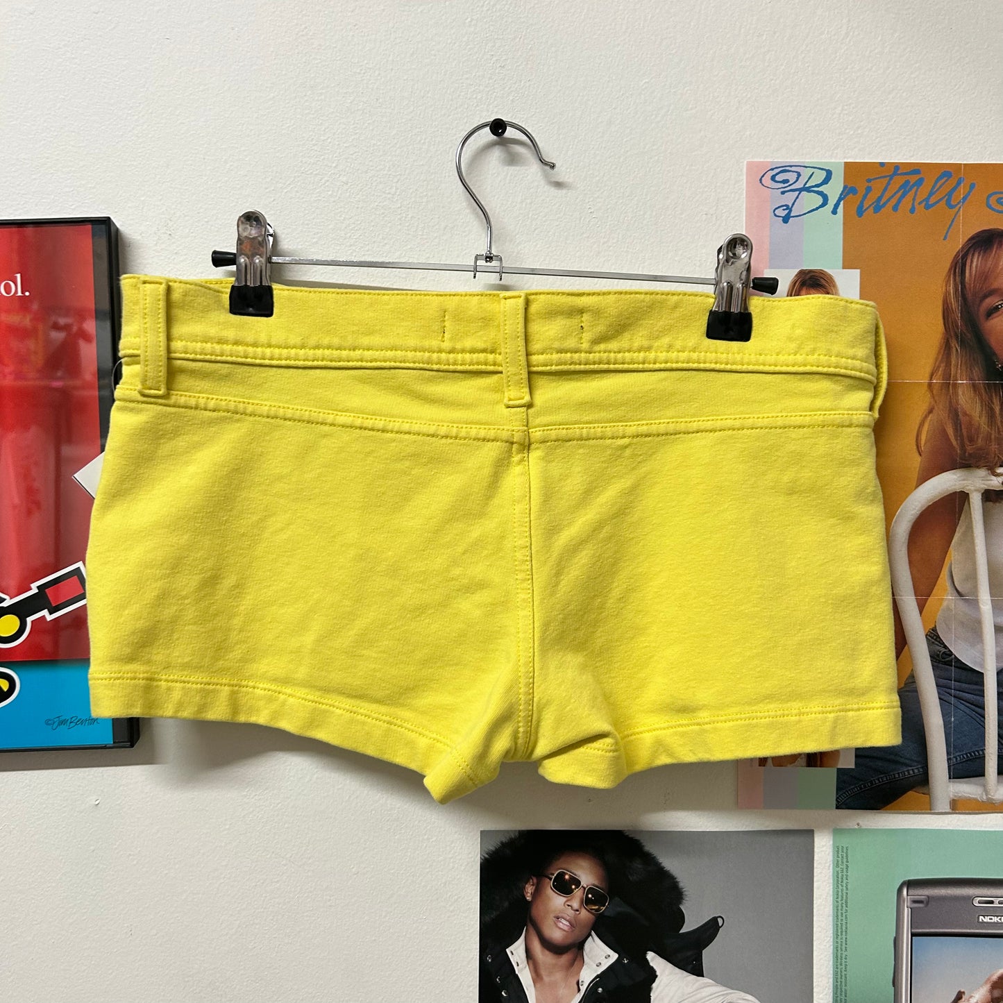 VANILLA STAR Y2K MICRO SHORTS